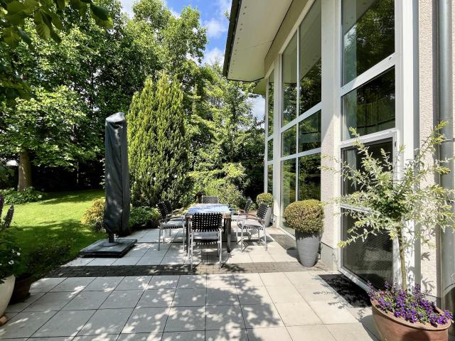 Stilvolle Architektenvilla mit Gartenparadies