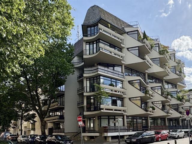 Stilvolle Architektenwohnung in Charlottenburg mit Wertsteigerungspotenzial