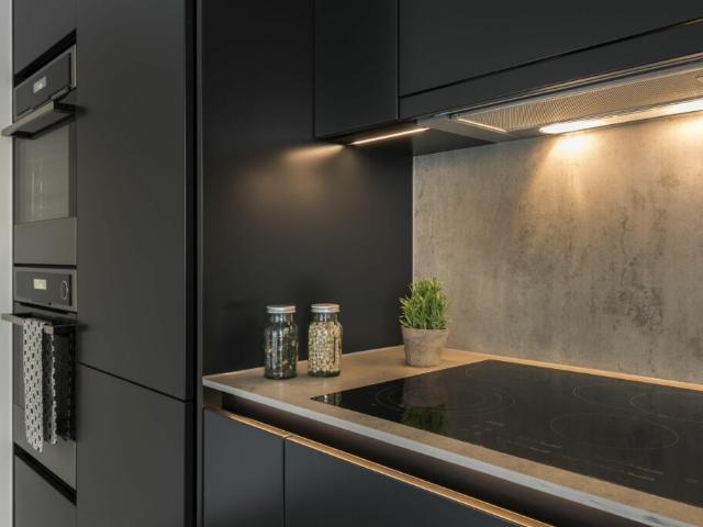 Stilvolle, moderne Wohnung in gepflegter Überbauung!