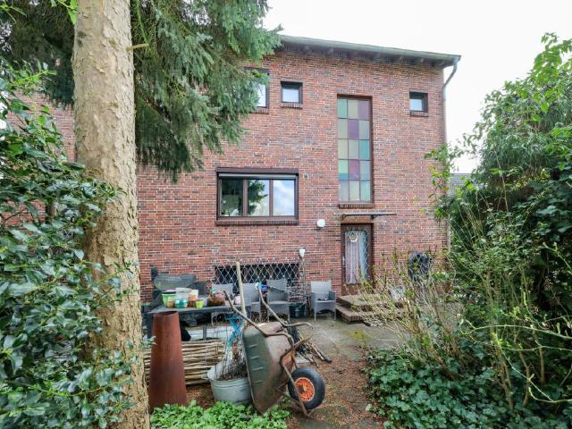 Stilvolle Stadtvilla mit 6 Zimmern, viel Platz und großem Garten auf 2.330 m² Grundstück!