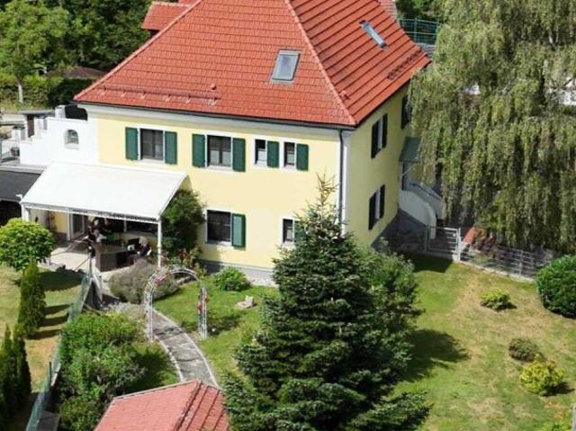 Stilvolle Villa am Stadtrand von Bad Griesbach
