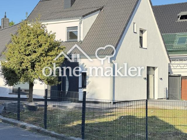 Kernsaniertes Traumhaus in Korschenbroich – Freistehend & provisionsfrei von privat