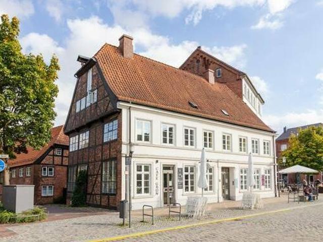 Stilvolles und historisches Zinshaus in 1ALage von Preetz