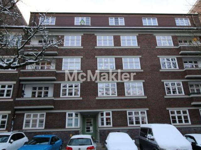 Stilvolles Wohnen am Lattenkamp – 2 Zimmer für urbane Lebensqualität