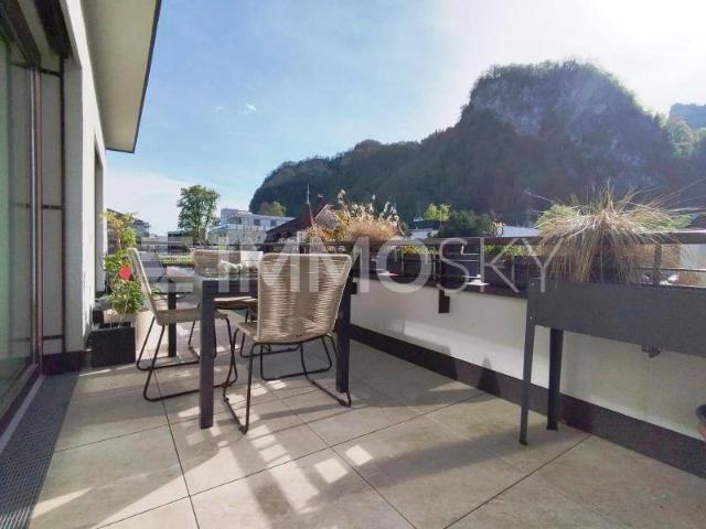 Stilvolles Wohnen in oberster Etage mit Penthouse Charme
