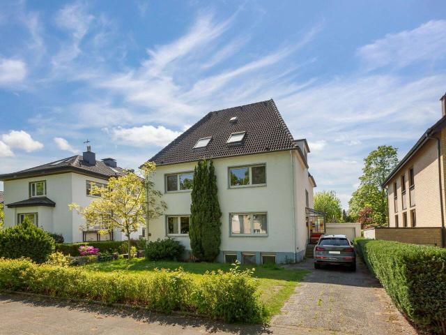 Stilvolles Wohnen mit Rendite: Dreifamilienhaus in Premiumlage von Hamm