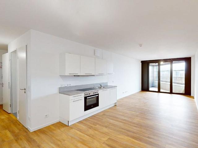 Stilvolles 1 Zimmer Apartment: Moderne Ausstattung, Loggia, zentral in Berlin Mitte
