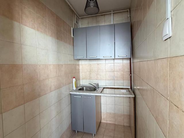 Stirbei Voda colt cu Stirbei Voda, 2 camere nemobilate, etaj 8/8