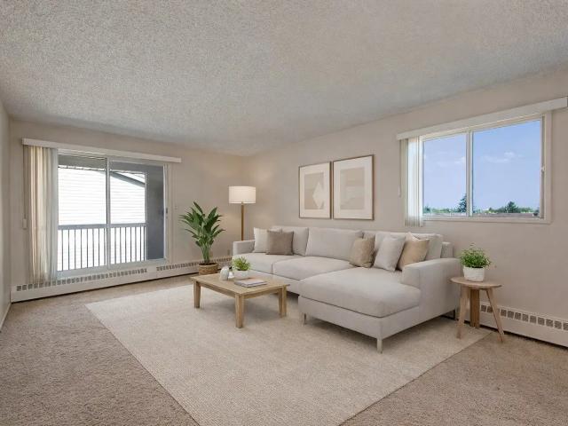 Stirling Place