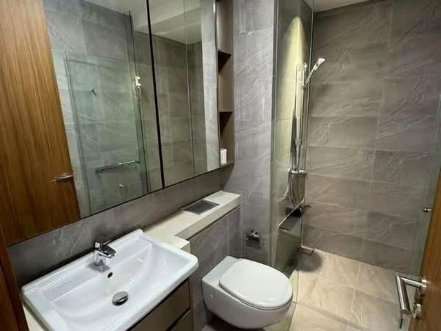 Stirling Residences D3, Apartment