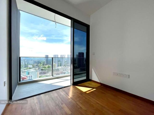 Stirling Residences D3, Apartment