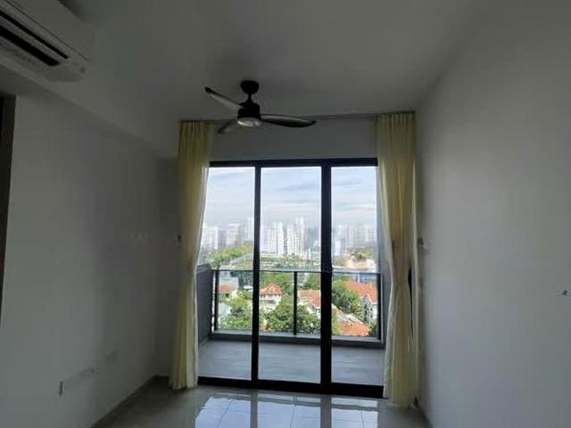Stirling Residences D3, Apartment