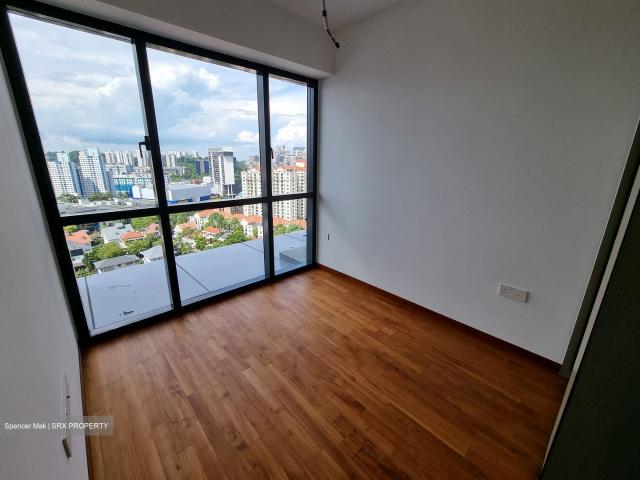 Stirling Residences D3, Apartment