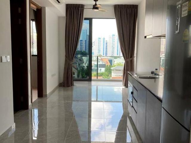 Stirling Residences D3, Apartment