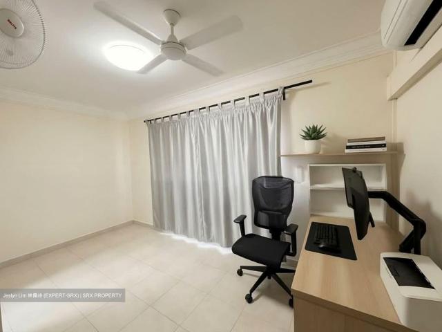 Stirling Road Queenstown, HDB Executive