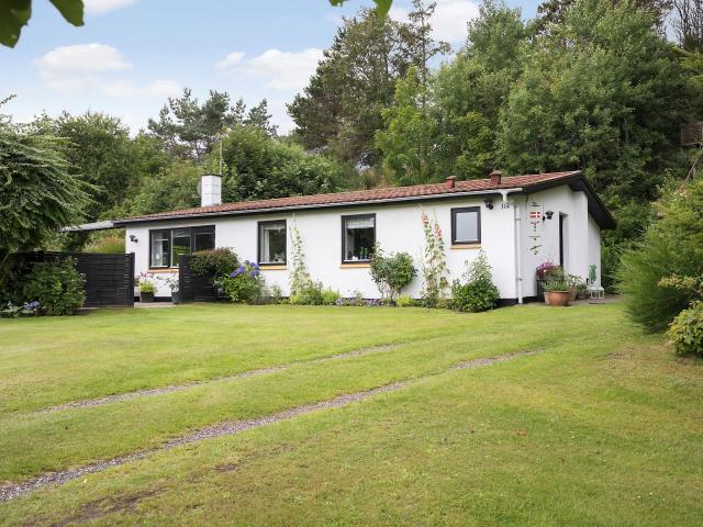 Østkystvejen 114, Lyngså
