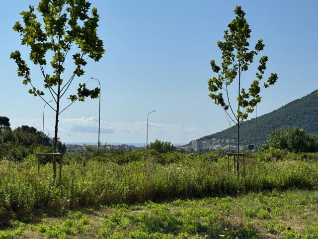 Struttura Ricettiva in vendita a Toirano, Toirano 7500m² Toirano