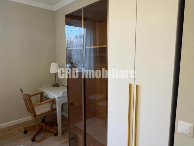 Str. Petre Dulfu chirie bloc nou, ap. cu 2 dormitoare, 2 bai, loc parcare subteran