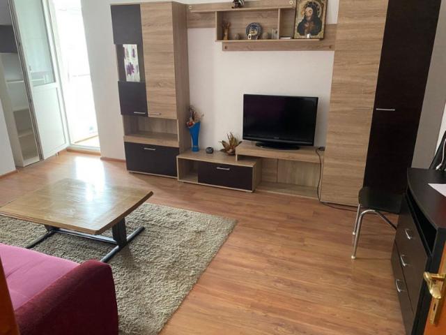 STRADA BABADAG 2 CAMERE DECOMANDAT, 52MP