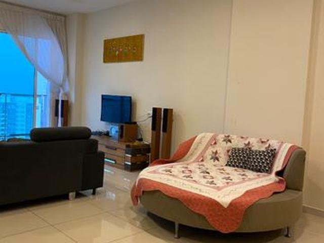 Straits Garden Condominium