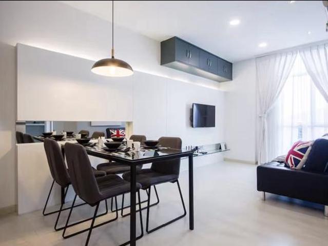 Straits Garden Suite at Jelutong Freehold 610sf Renovated Furnished