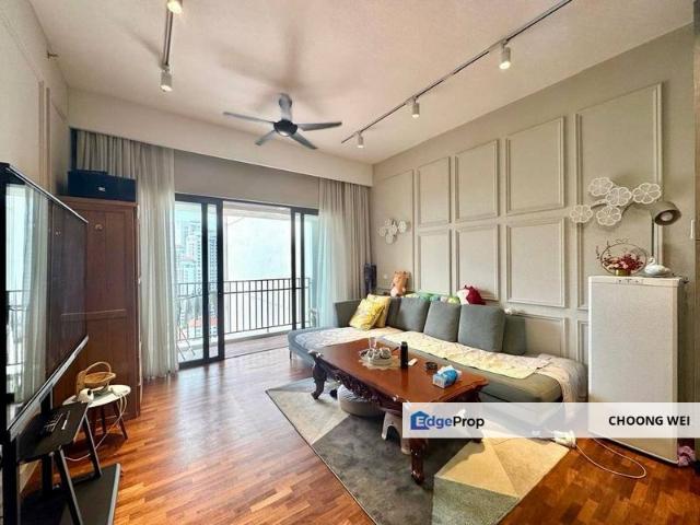 Straits Residences