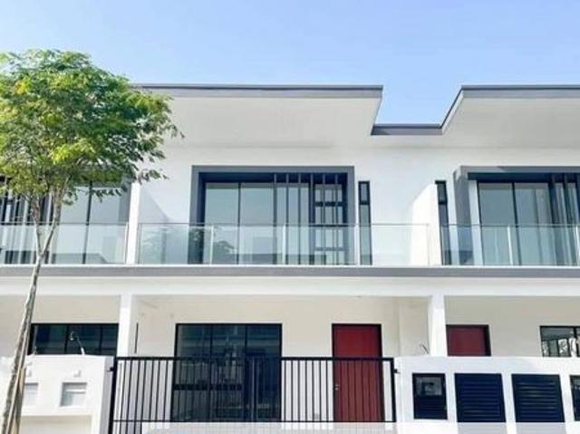 Straits View @ Bandar Baru Permas Jaya