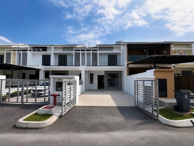 Straits View Link Permas Jaya Brand New Freehold Near CIQ