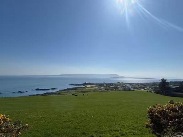STRAND VIIEW, CARROWTRASNA, Greencastle, Co. Donegal, F93E02.