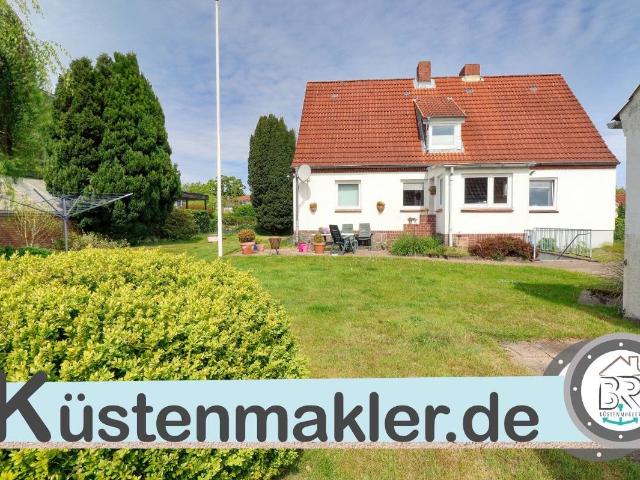 RESERVIERT* Haus mit Charme auch ideal für Neubau am Meer aktuell vermietet, später Ihr Zuhause?