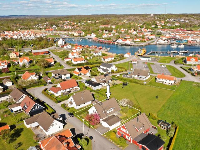 Strandskatevägen 14