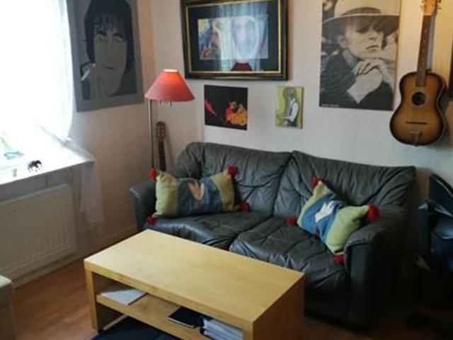 Strängnäs 4rok 6mån 7.475kr/mån