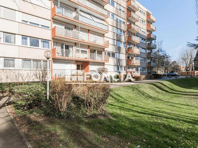 Strasbourg meinau dernier etage 3 pieces 62m² balcon sud cave parking collectif