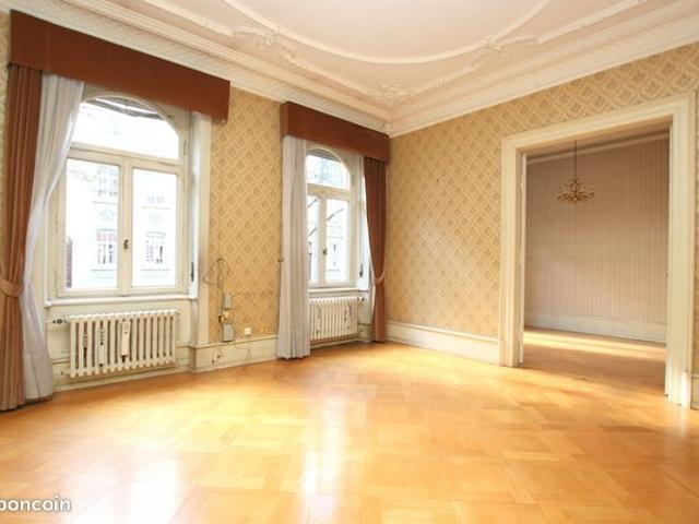 STRASBOURG – ORANGERIE – HOTEL PARTICULIER FIN 19ème – 400 m² 14 PIECES JARDIN – GARAGE