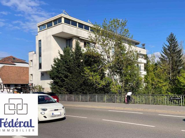 Strasbourg, F2 lumineux, 64,15m2 double terrasse, garage, bord de rivière