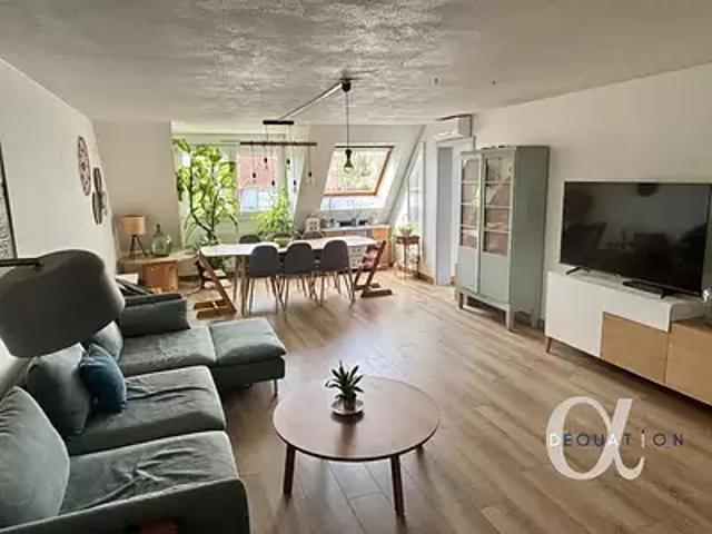 Strasbourg 67000 Location appartement 4 pièces t4 au dernier étage terrasse