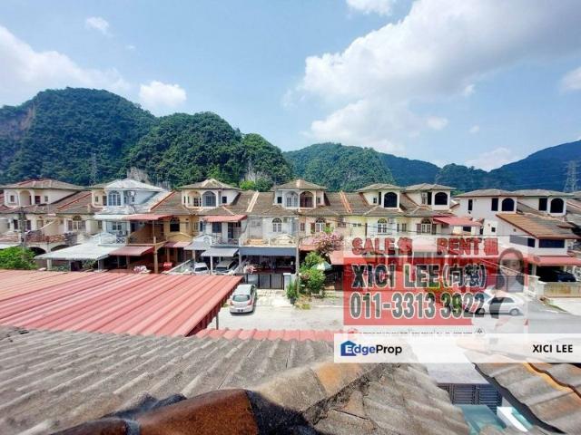 Strawberry Park Ipoh 2.5 Storey Terrace House For Sale