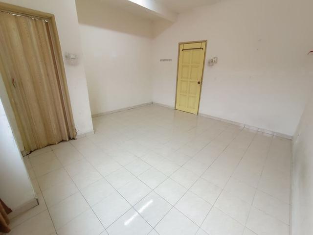 STRATEGIC Double Storey House Jalan Pulau Indah Seksyen U10 Shah Alam