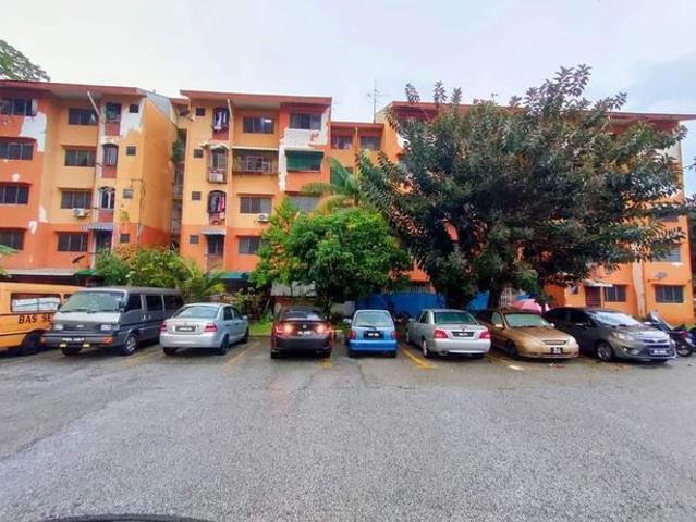 Strategic flexible booking deposit Flat PKNS Seksyen 8 Shah Alam