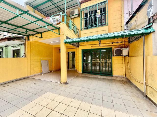 STRATEGIC LOCATION 2 Storey Terrace Taman Desaria PSJ 5 Petaling Jaya