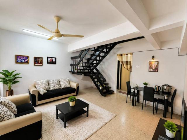 STRATEGIC LOCATION 2 Storey Terrace Taman Sri Gombak Gombak Selangor