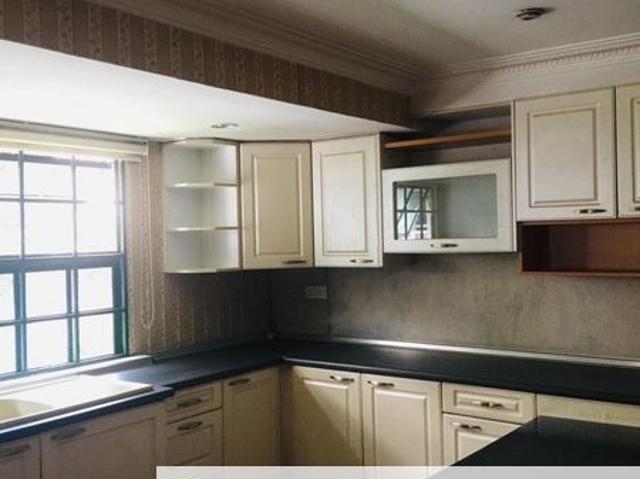 Strategic location, good for refurbishment