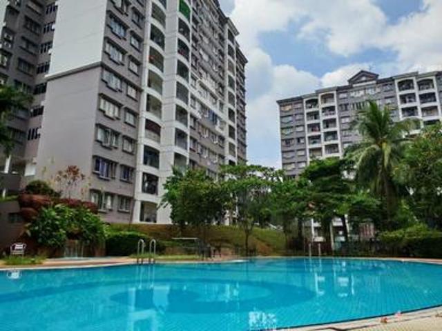 Strategic Location Puchong Apartment Pusat Bandar Puchong LRT Station