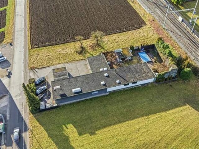 STRATEGISCHE BESTLAGE WOHN UND GESCHÄFTSHAUS MIT 412 M² GESAMTNUTZFLÄCHE