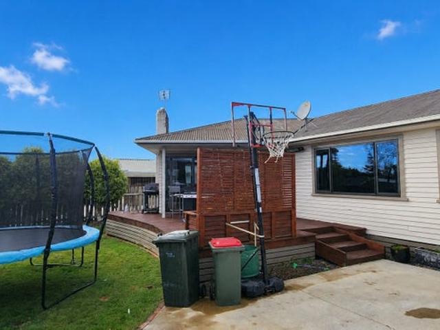 stratford, 3 bedrooms