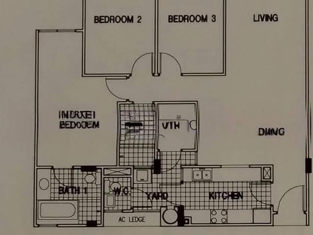 Stratford Court D16, Condominium