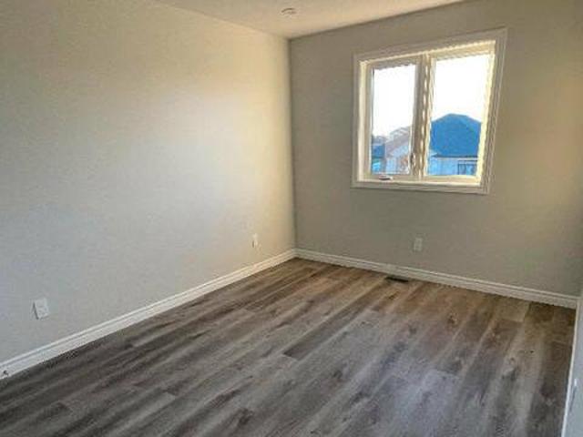 Stratford room rent