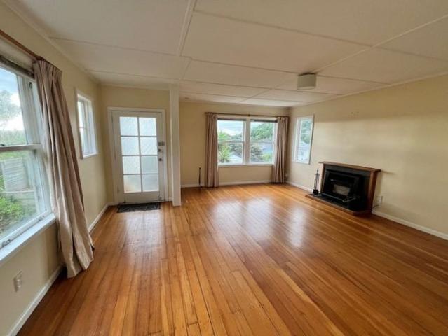 strathmore park, 2 bedrooms
