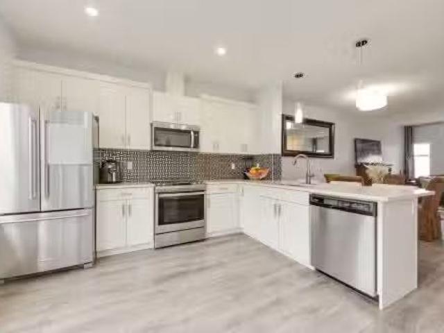 # Street, Edmonton, AB, T6W 1A5 townhouse for sale Listing.