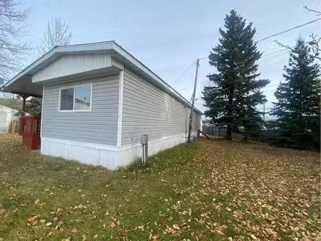 Street, Edson, AB, T7E 1P4 house for sale Listing ID A2175.